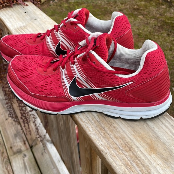 Nike Air Pegasus 29 Red/ Black Sneakers Size 11 - Picture 3 of 11